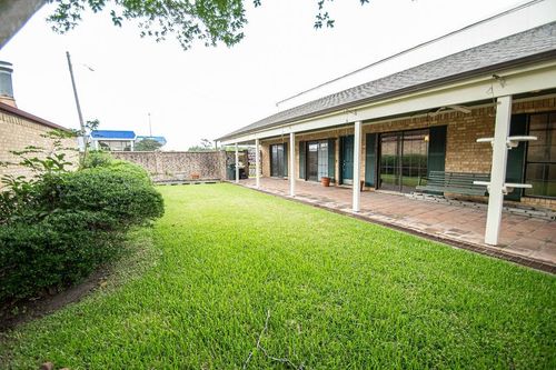 2953 39th St, Port Arthur, TX, 77642-5502 | Card Image