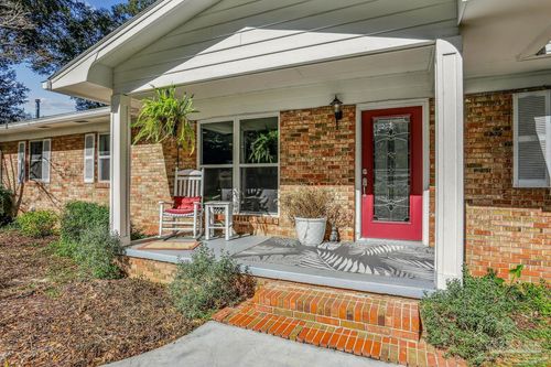 4900 Shell Rd, Milton, FL, 32583-1721 | Card Image