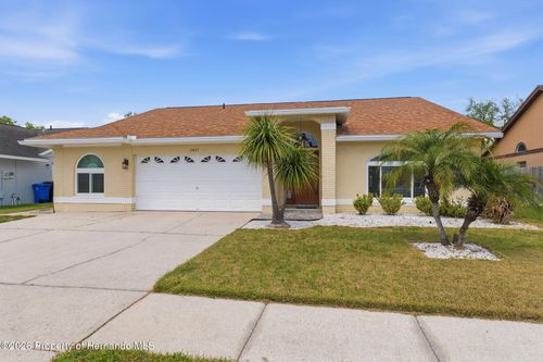 11421 Glenmont Dr, Tampa, FL, 33635-1527 | Card Image