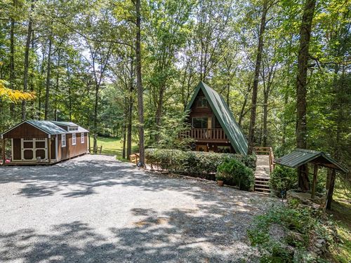 547 Snow Hill Ridge Rd, Murphy, NC, 28906-6112 | Card Image
