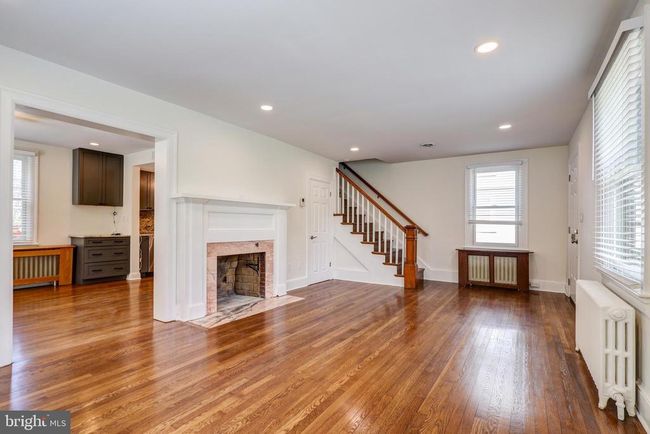 8114 Old Georgetown Rd, House other with 5 bedrooms, 3 bathrooms and null parking in BETHESDA MD | Image 6