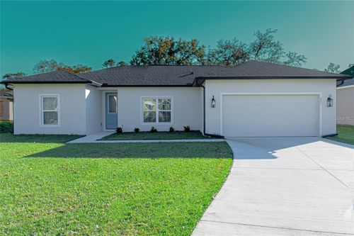227 W 4th St, CHULUOTA, FL, 32766-8906 | Card Image