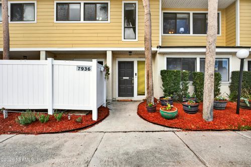 7936-7936 Los Robles Ct, Jacksonville, FL, 32256-7718 | Card Image