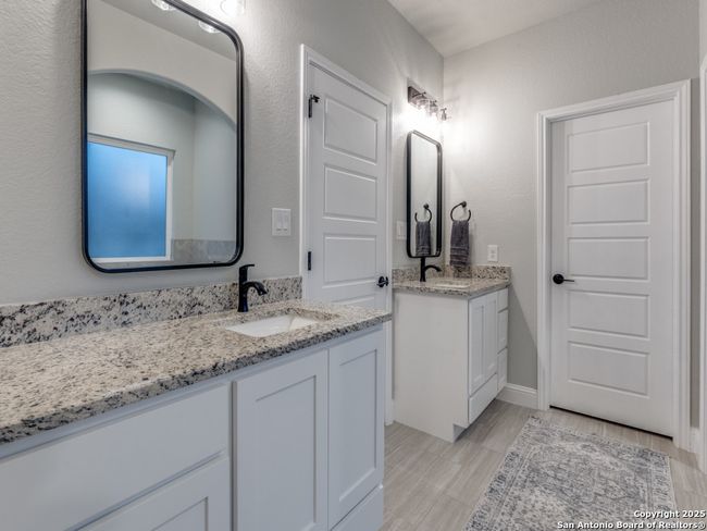 164 Crescent Rdg, House other with 4 bedrooms, 3 bathrooms and null parking in Adkins TX | Image 15
