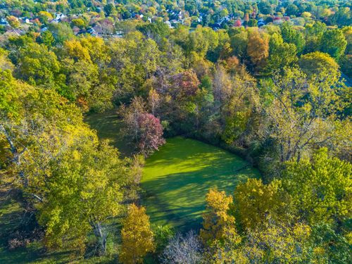 4220 E Johnstown Rd, Columbus, OH, 43230-1817 | Card Image