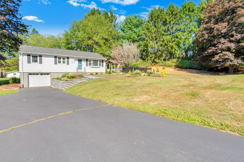435 Moss Farms Rd, Cheshire, CT, 06410-1990 | Card Image