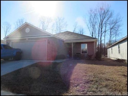 8801 Northwood Creek Dr, North Little Rock, AR, 72113-7761 | Card Image