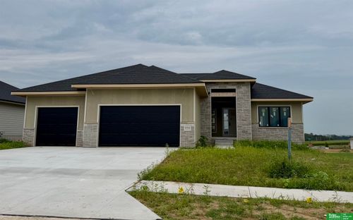 11714 S 124th Ave, Papillion, NE, 68046-4966 | Card Image