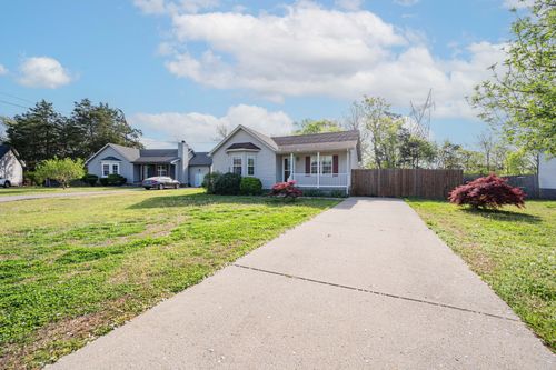 509 Connie Ct, Smyrna, TN, 37167-5573 | Card Image