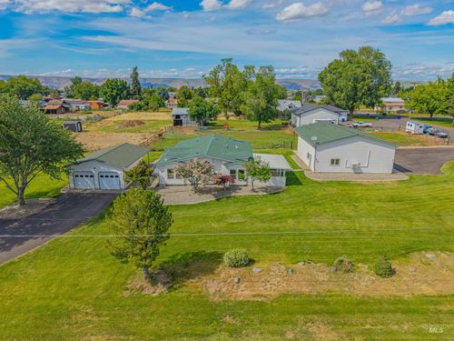2039 Ripon Ave, Lewiston, ID, 83501-6155 | Card Image