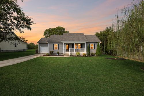 6923 Riverwalk Blvd, Murfreesboro, TN, 37130-8843 | Card Image