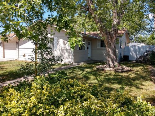 1415 S Douglas Ave, Loveland, CO, 80537-7029 | Card Image