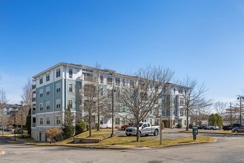 unit-4213-4 Repton Cir, Watertown, MA, 02472-2438 | Card Image