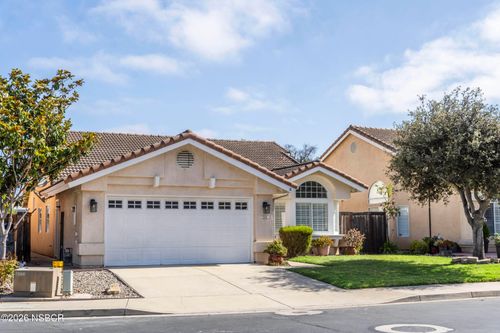 713 Northbrook Dr, Lompoc, CA, 93436-8110 | Card Image