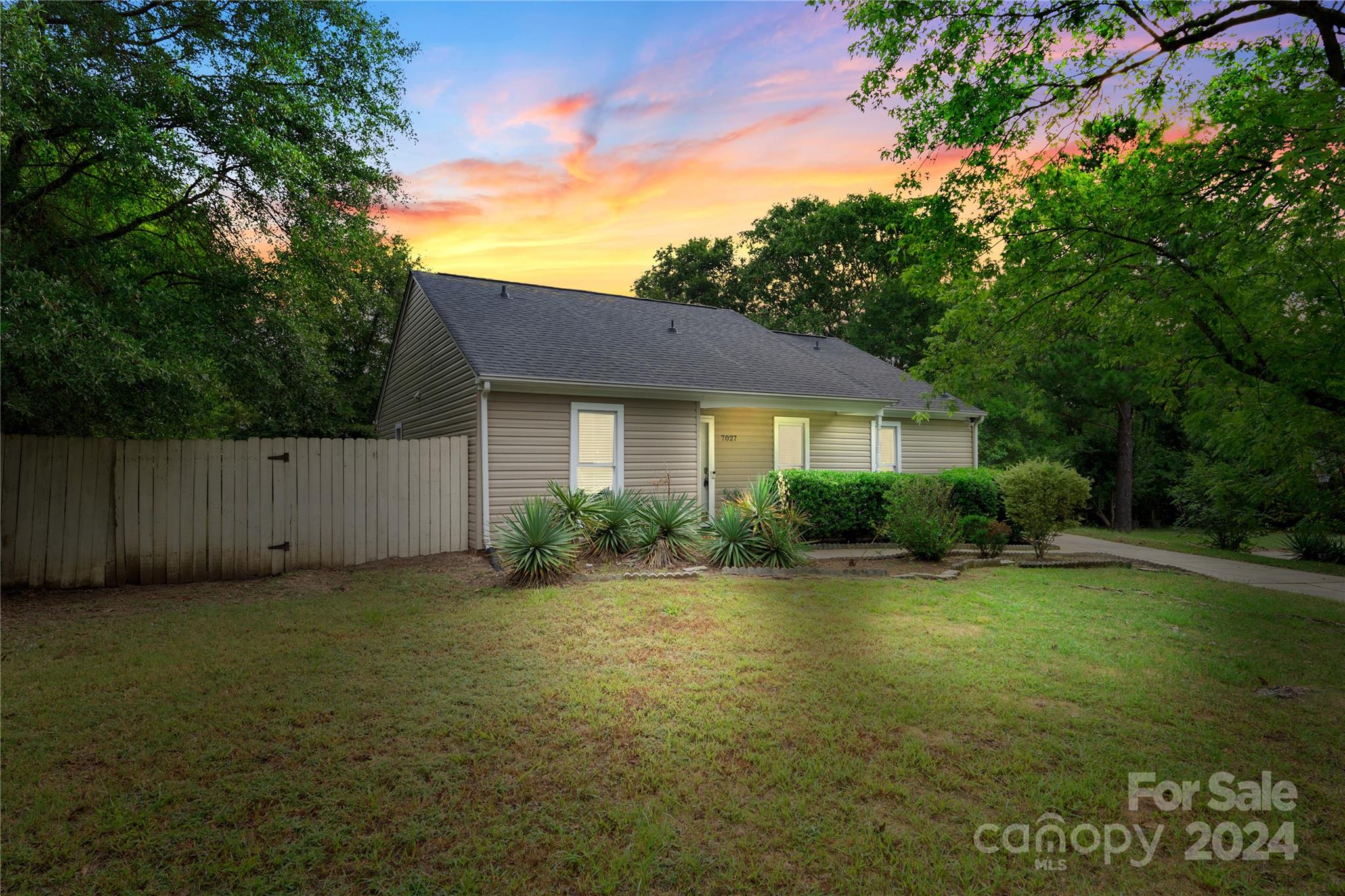 Hildreth Ct, Charlotte, NC 28226