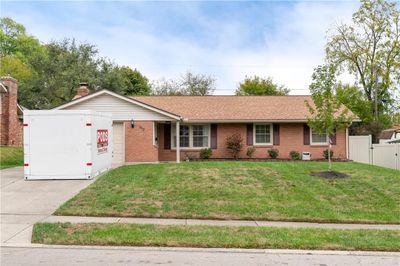 367 Cherrywood Drive, House other with 3 bedrooms, 2 bathrooms and null parking in Fairborn OH | Image 2