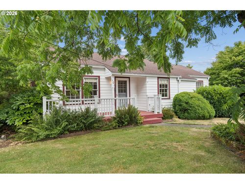 101 7th St, Dayton, OR, 97114-9727 | Card Image