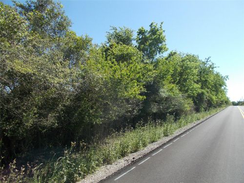 968 County Road 7, Damon, TX, 77430-9393 | Card Image