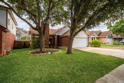 13130 Burgundy Pt, House other with 3 bedrooms, 2 bathrooms and null parking in San Antonio TX | Image 2