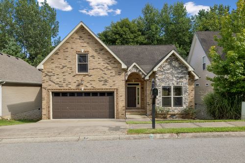 634 Hidden Valley Dr, Clarksville, TN, 37040 | Card Image