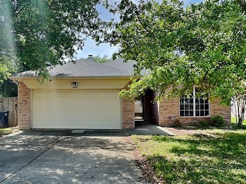 6401 Downeast Dr, Fort Worth, TX, 76179-4125 | Card Image