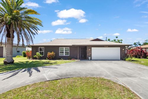 710 Beverly Rd, Venice, FL, 34293-3613 | Card Image