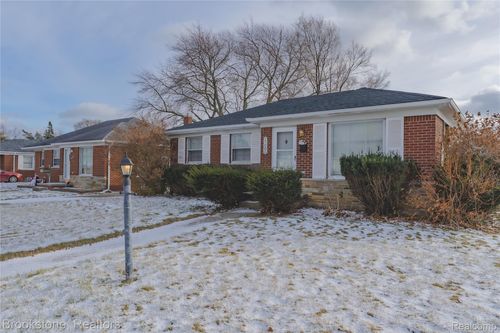 17006 Juliana Ave, Eastpointe, MI, 48021-3012 | Card Image