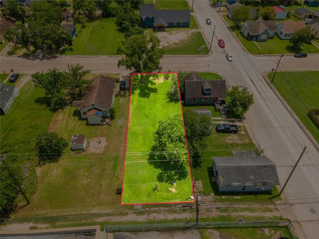 1026 W 4 Th St, Home with 0 bedrooms, 0 bathrooms and null parking in Freeport TX | Image 6