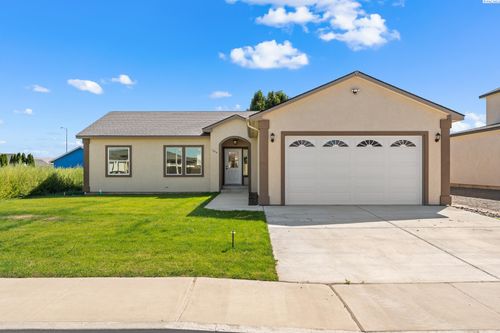 304 Victory St, Sunnyside, WA, 98944-1029 | Card Image