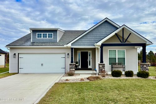 1608 Henline Way, Waterville, OH, 43566 | Card Image