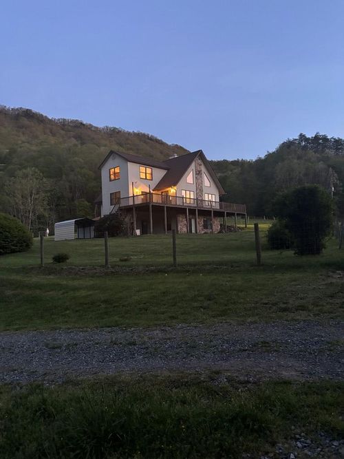 1125 Laurel Creek Ln, Broadford, VA, 24316-3538 | Card Image