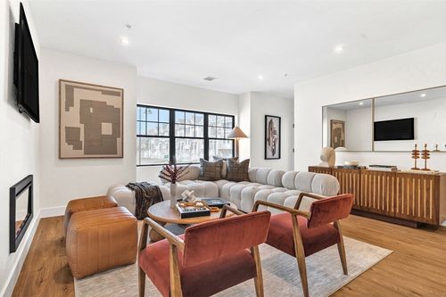 305-20 Audubon Way, Canton, MA, 02021-2150 | Card Image