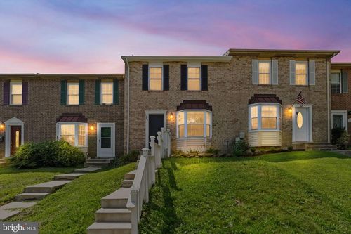 369 Cool Breeze Ct, PASADENA, MD, 21122-1100 | Card Image