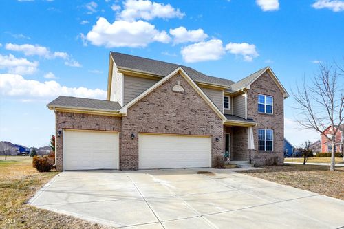 16457 Anderson Way, Noblesville, IN, 46062-5503 | Card Image