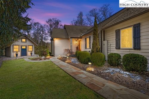 129 Valley View Rd, Blowing Rock, NC, 28605-6339 | Card Image