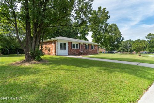 314 Cardinal Rd, Jacksonville, NC, 28546-4609 | Card Image