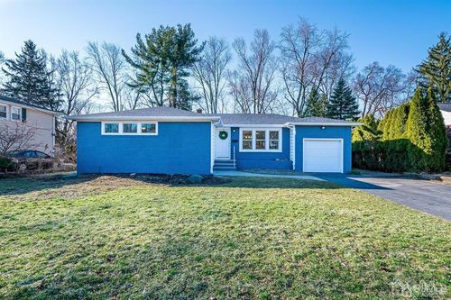 42 Norris Ave, Metuchen, NJ, 08840-1026 | Card Image