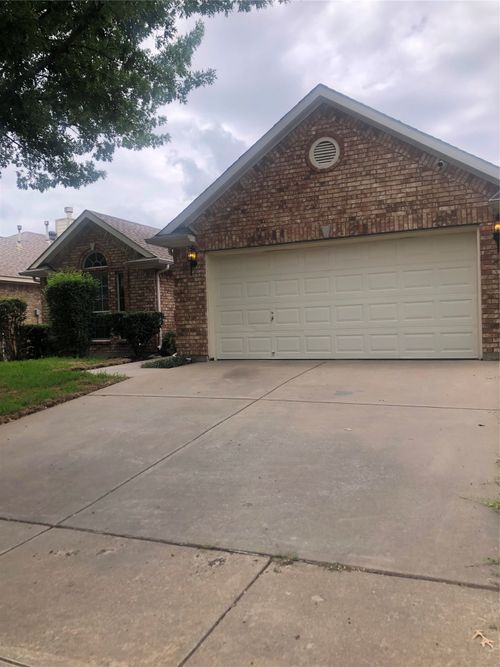 204 Bayfield Dr, Mansfield, TX, 76063-8605 | Card Image