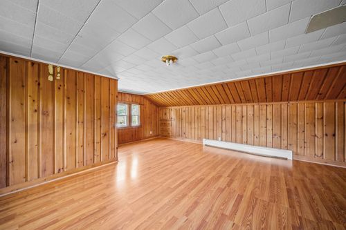 77 Highland Street, Laconia, NH, 03246 | Card Image