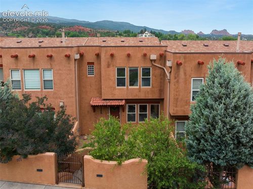 a-326 Santa Fe Pl, Manitou Springs, CO, 80829-2583 | Card Image