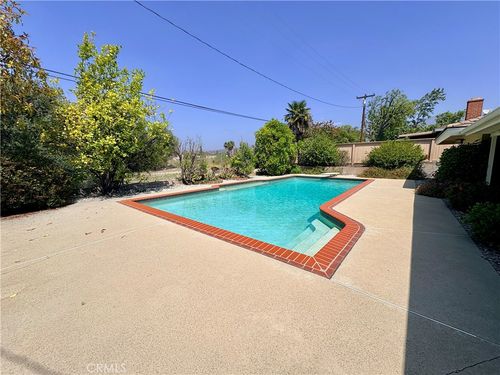 1755 Longwood Ave, Claremont, CA, 91711-3129 | Card Image