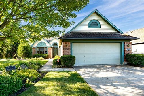4425 Woodbank Dr, Dayton, OH, 45440-4085 | Card Image