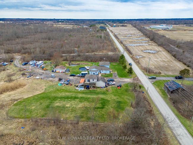 4201 Fox Rd, House other with 3 bedrooms, 2 bathrooms and 10 parking in Stevensville ON | Image 34