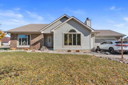 8934 Stoneridge Ct, Fort Wayne, IN, 46825-2292 | Card Image