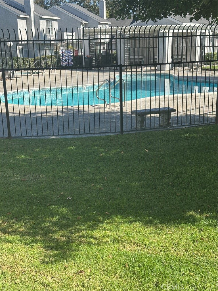 Residential in Rialto 4