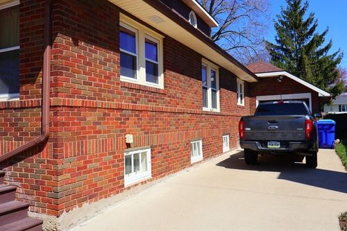 127 7th Avenue, Oelwein, IA, 50662 | Card Image