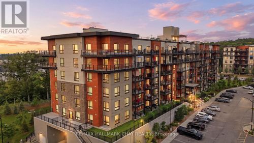 409-302 Essa Rd, Barrie, ON, L9J0H3 | Card Image