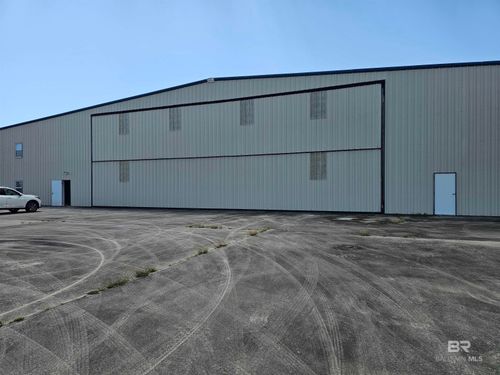 3095 Airport Dr, Gulf Shores, AL, 36542-2887 | Card Image