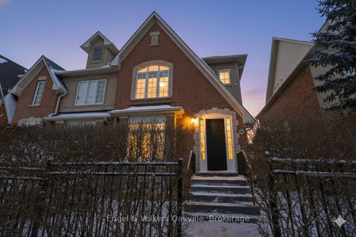 3340 Eglinton Ave W, Mississauga, ON, L5M7K8 | Card Image