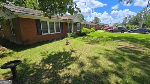 1002 Darling Ave, Waycross, GA, 31501-6329 | Card Image